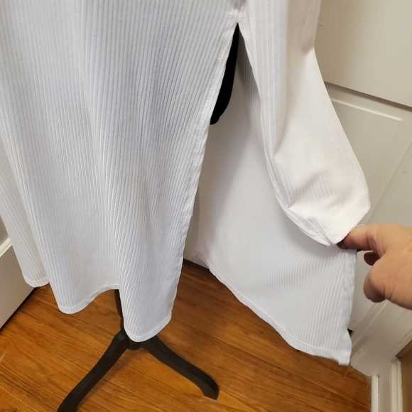 Splash White Lightweight Kimono Size 1X runs small - Picture 6 of 10
